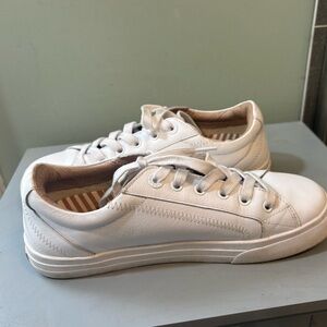 Taos Footwear White Sneakers